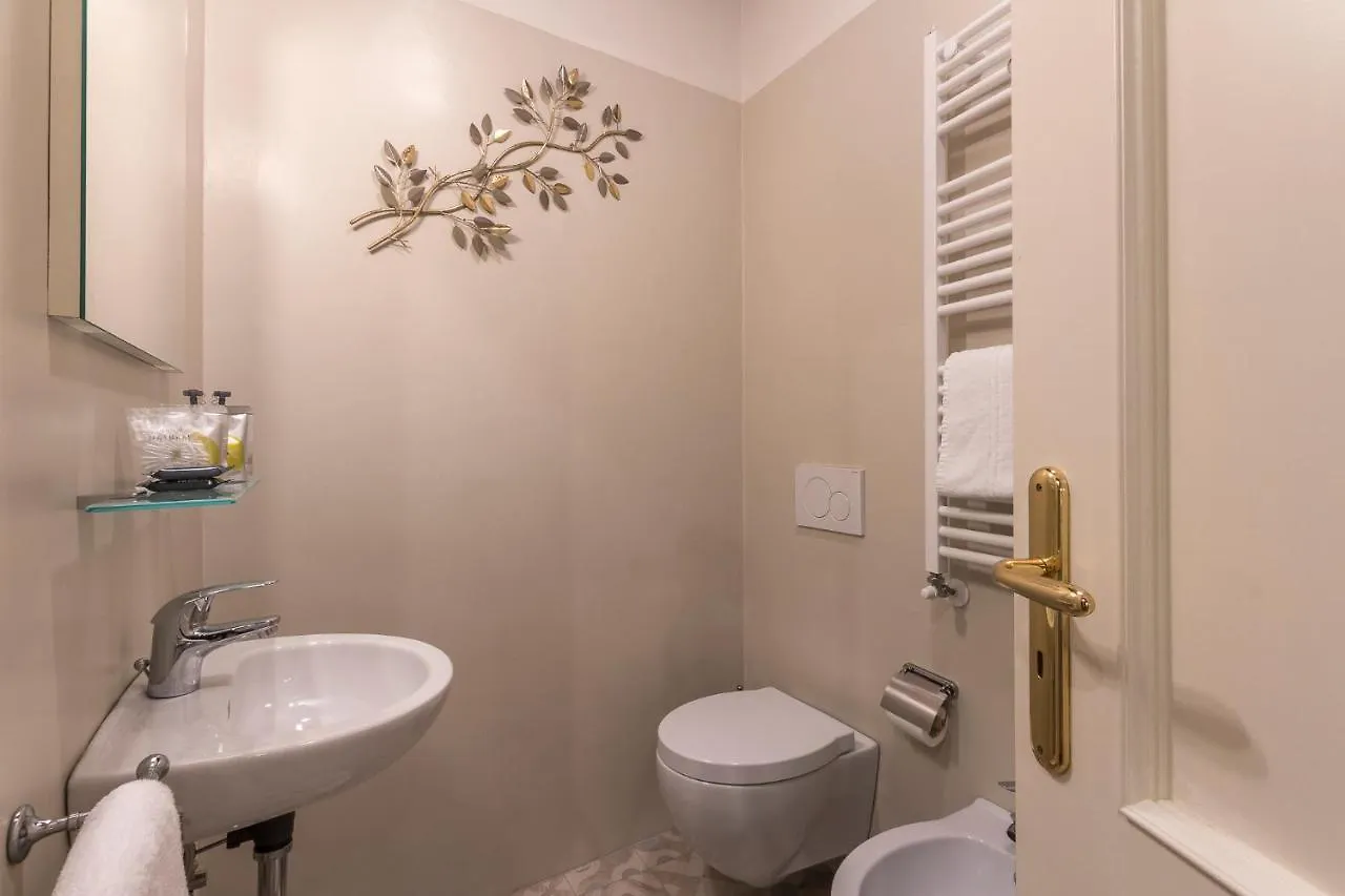 Casa Dora By Mmega Apartment Florence Italy